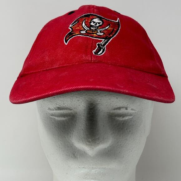 Vintage 90s Tampa Bay Buccaneers Hat Cap Red Bleach Spotted Tie Dye Strapback - Picture 2 of 9